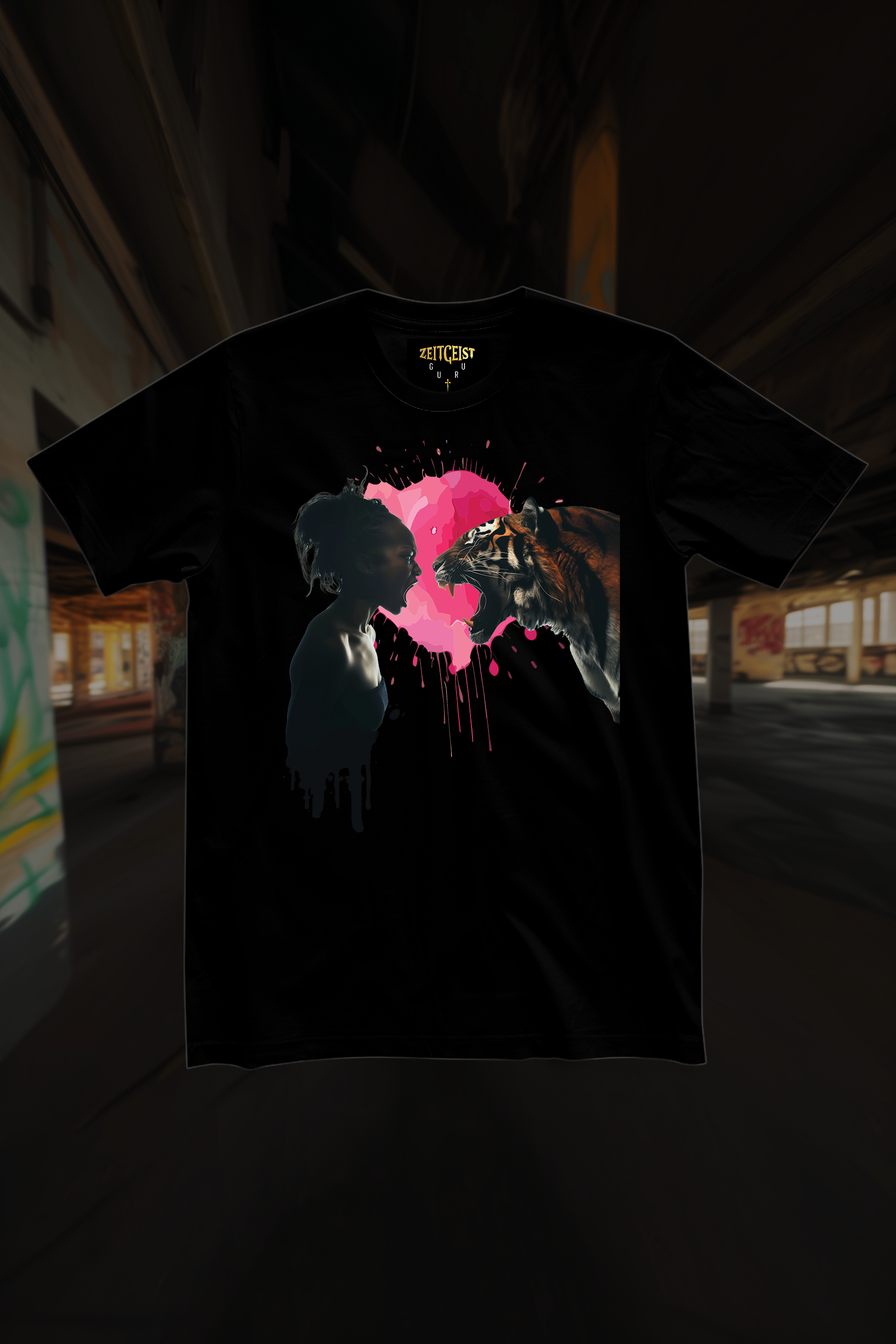 SCREAMING MATCH - Womens Black Tee