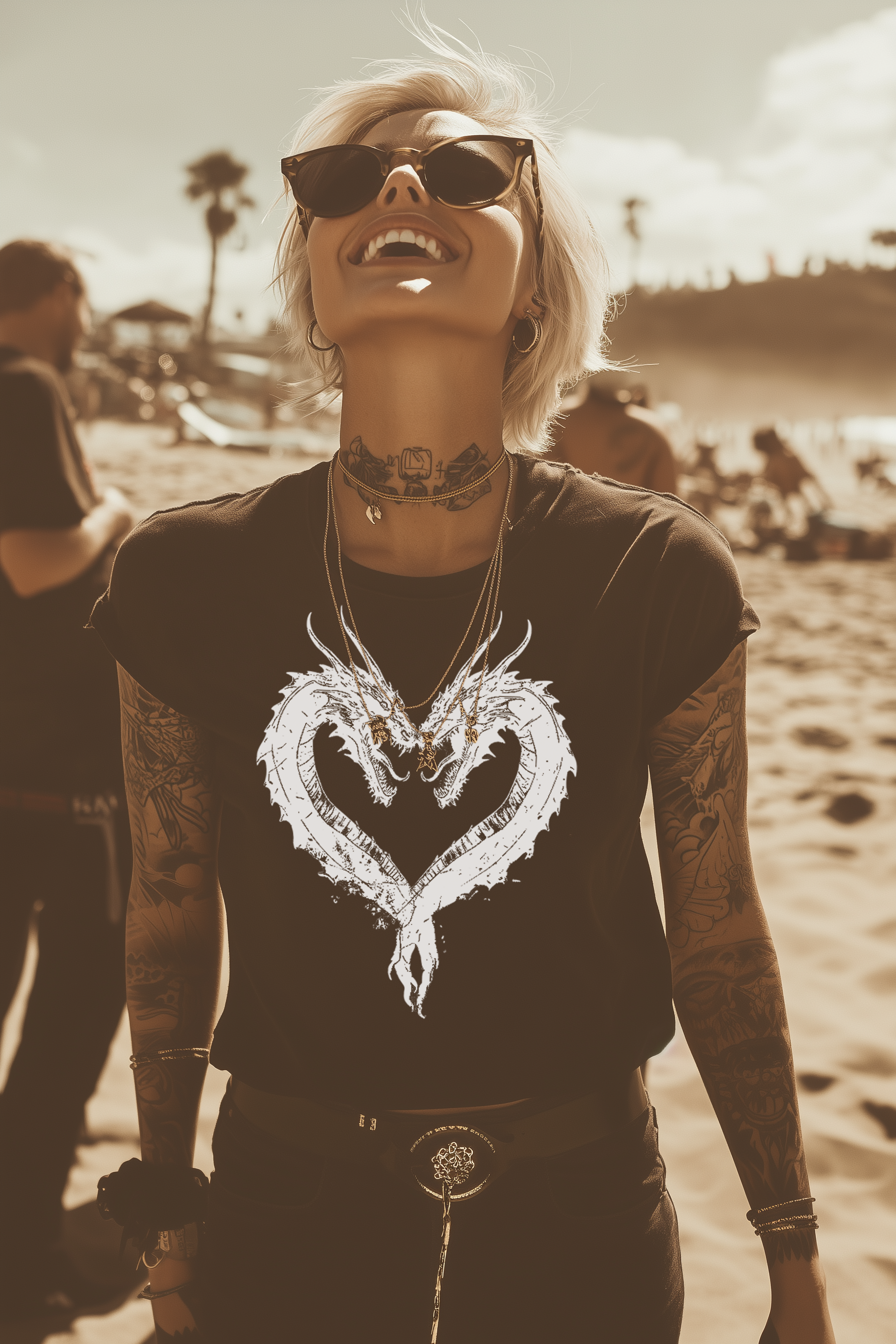 HEART DRAGON - Womens Black Tee