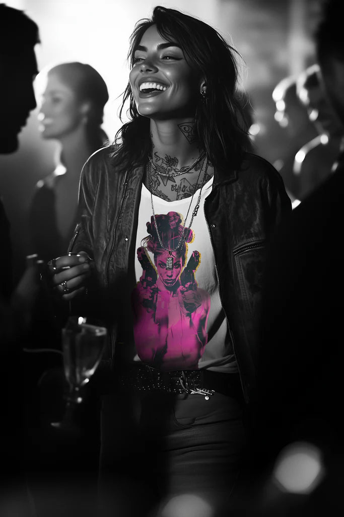 GUN'S UP GIRLFRIEND - Womens White Tee
